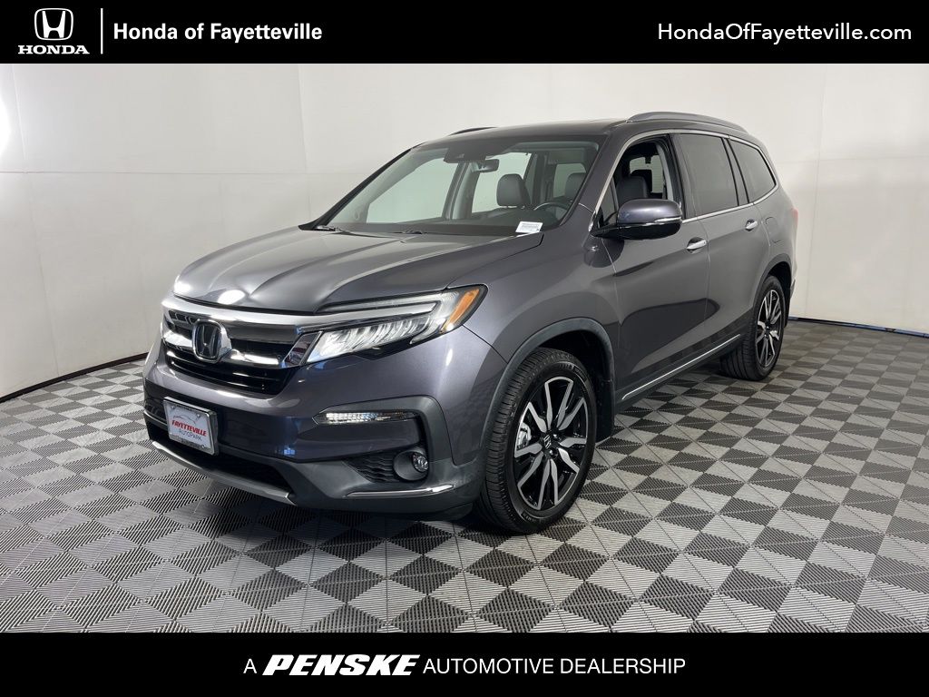 2022 Honda Pilot Touring -
                Fayetteville, AR