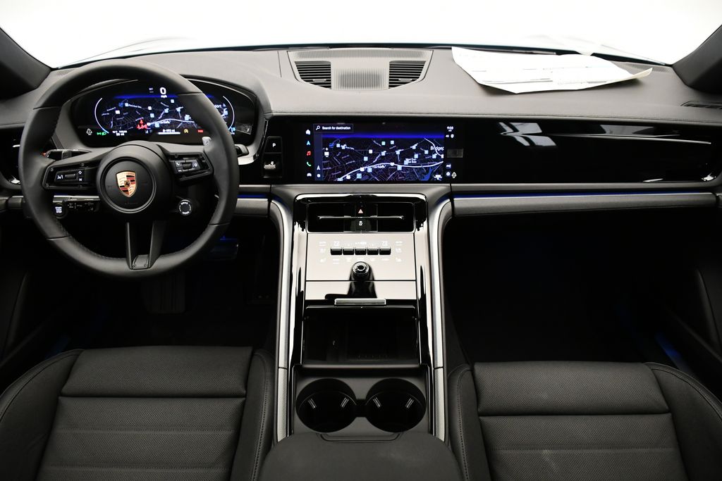 Thumbnail: 2026 Porsche Panamera - 20