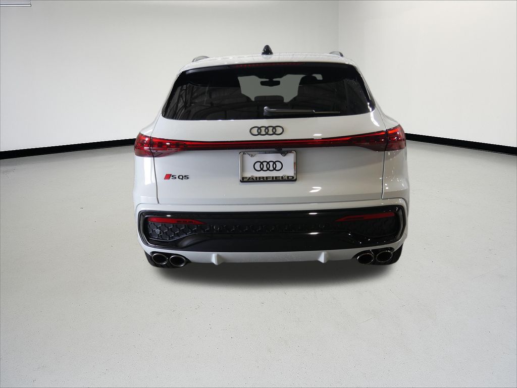 Thumbnail: 2026 Audi SQ5 - 4