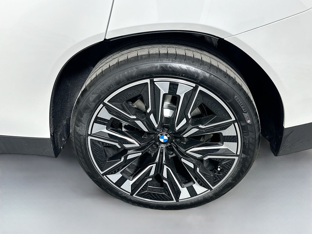 Thumbnail: 2026 BMW X3 - 23