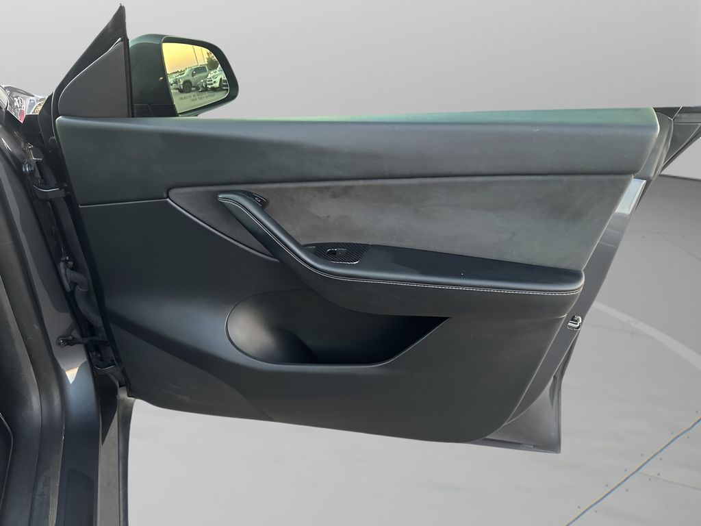 Used Car 2021 Tesla Model Y  Performance For Sale Under $30,000 In Austin, Texas