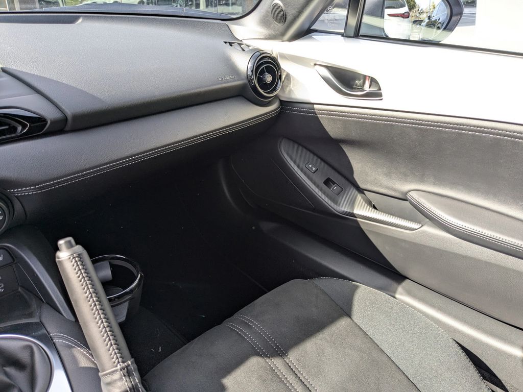 2025 Mazda MX-5 Miata Club