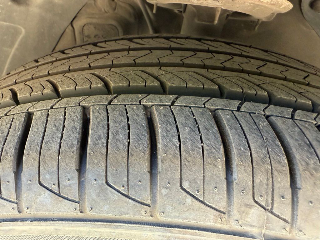 Thumbnail: 2017 Hyundai Santa Fe - 9