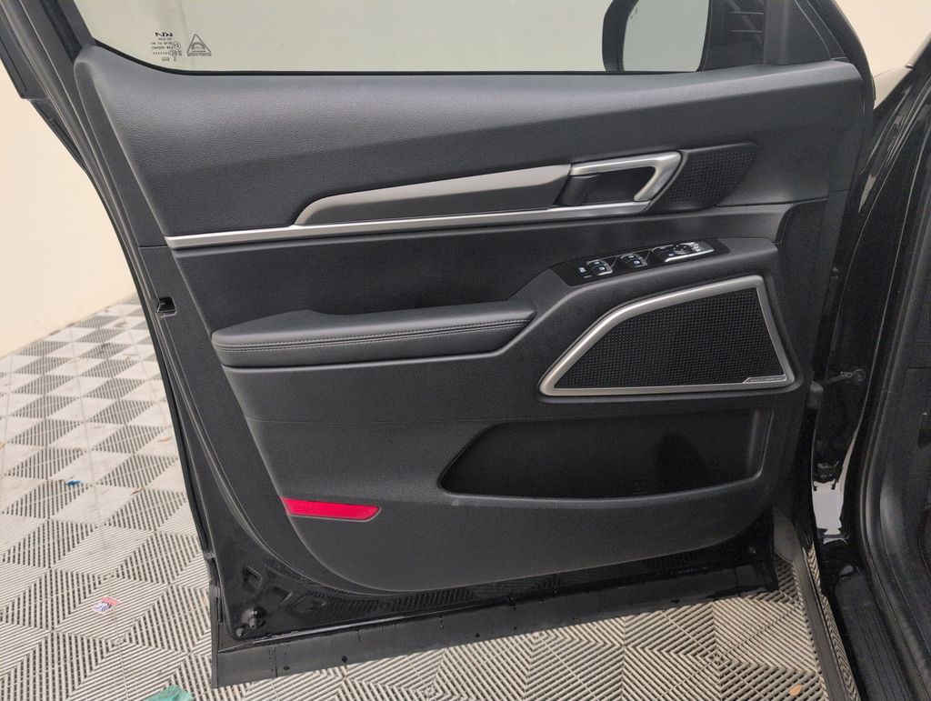 Certified Used 2022 Black Kia S image 35
