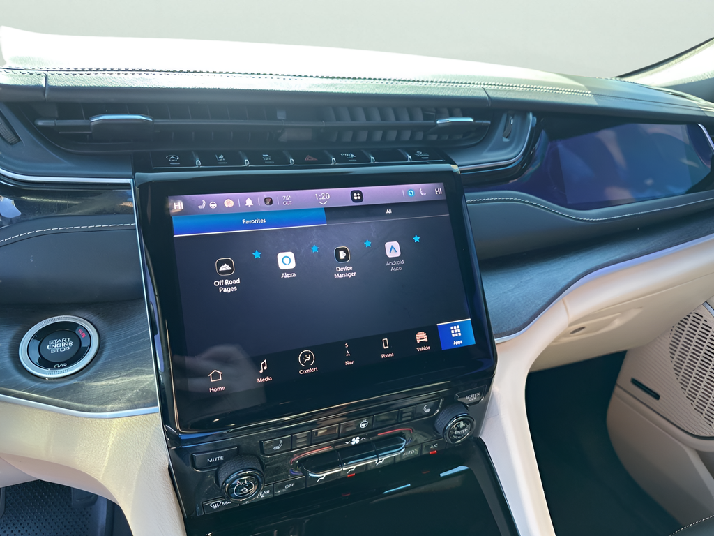 Used Car 2023 Jeep Grand Cherokee  Limited For Sale Under $30,000 In Austin, Texas