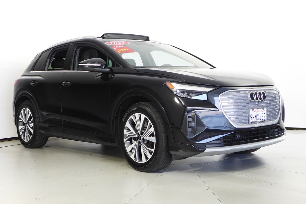 Thumbnail: 2023 Audi Q4 e-tron - 4