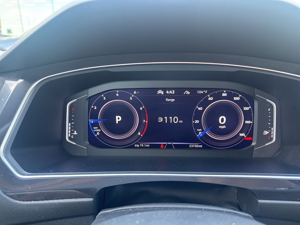 2023 Volkswagen Tiguan SE R-Line 7
