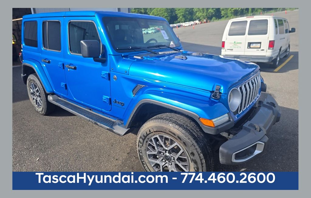 2025 Jeep Wrangler Sahara