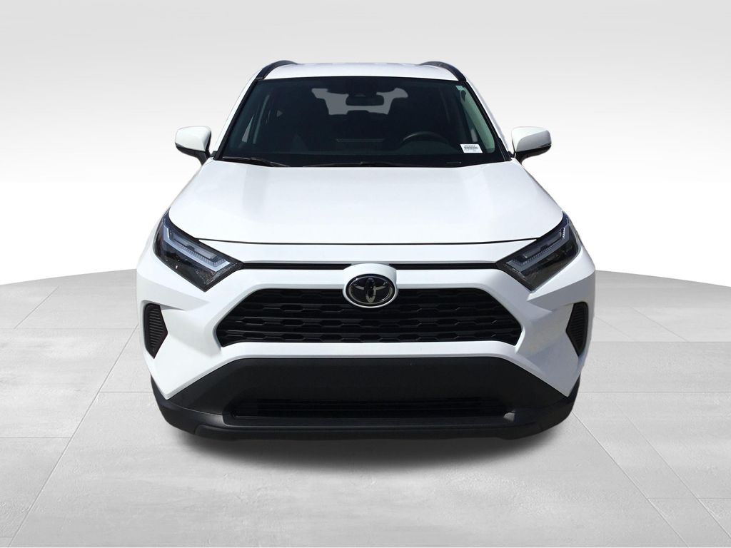 Thumbnail: 2024 Toyota RAV4 - 8