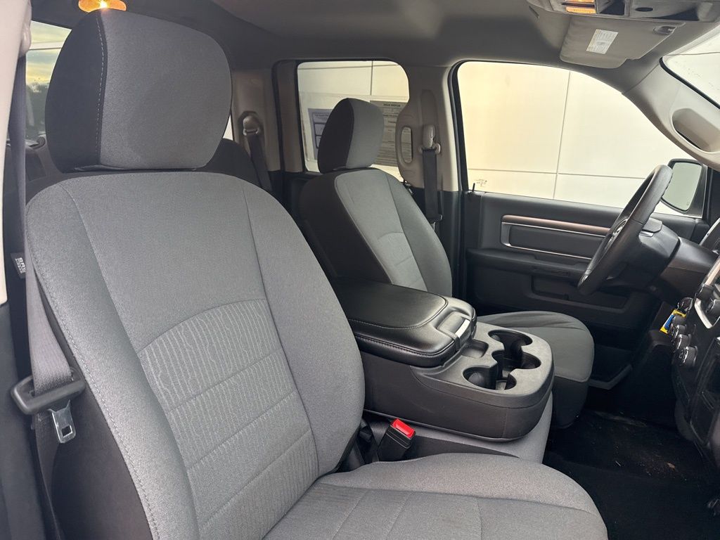 2024 Ram 1500 Classic SLT Quad Cab 4x4 6'4" Box