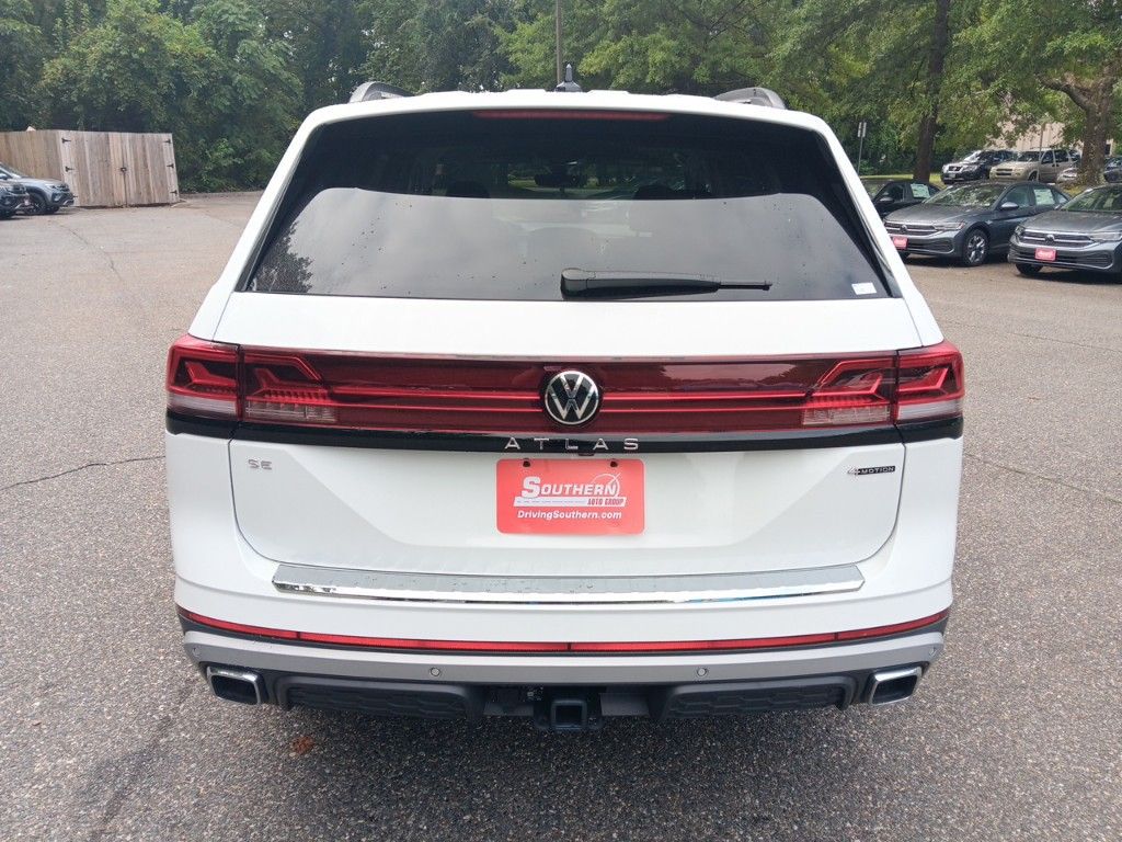 2024 Volkswagen Atlas 2.0T Peak Edition SE w/Technology 4