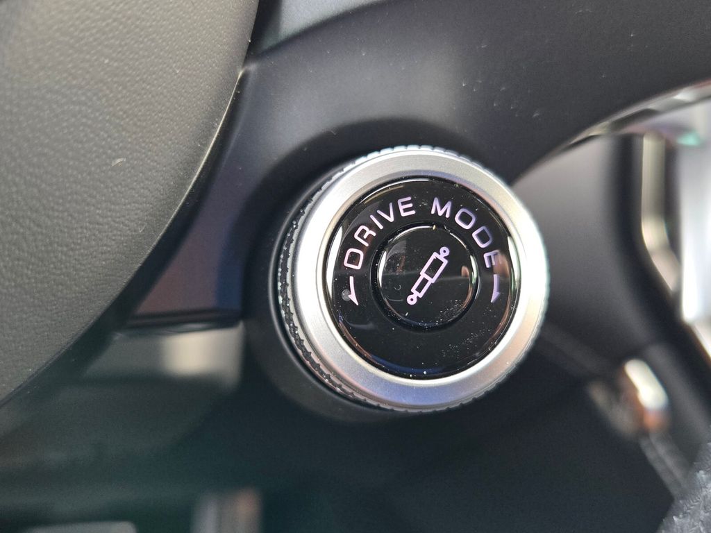 2026 Maserati Grecale - $96,295