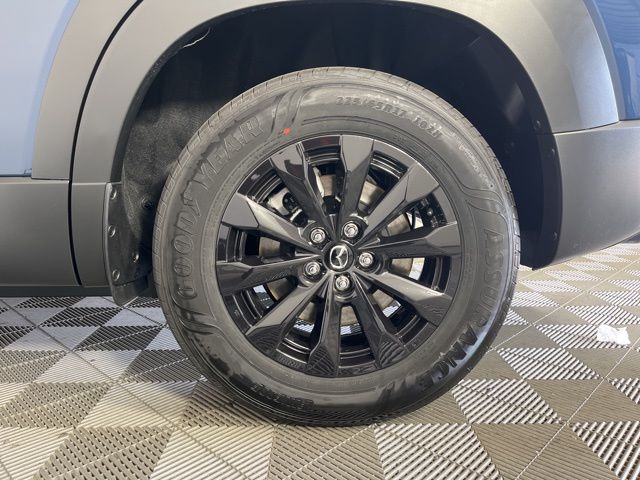 Thumbnail: 2025 Mazda CX-50 - 10