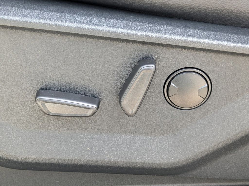 2025 Ford F-250 Super Duty Lariat