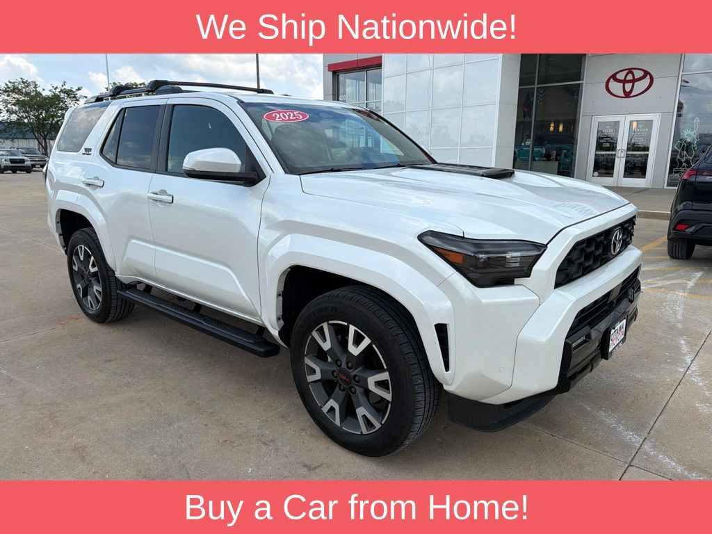 White (Wind Chill Pearl) 2025 Toyota 4Runner SUV / Crossover Four-Wheel Drive 8-Speed Automatic