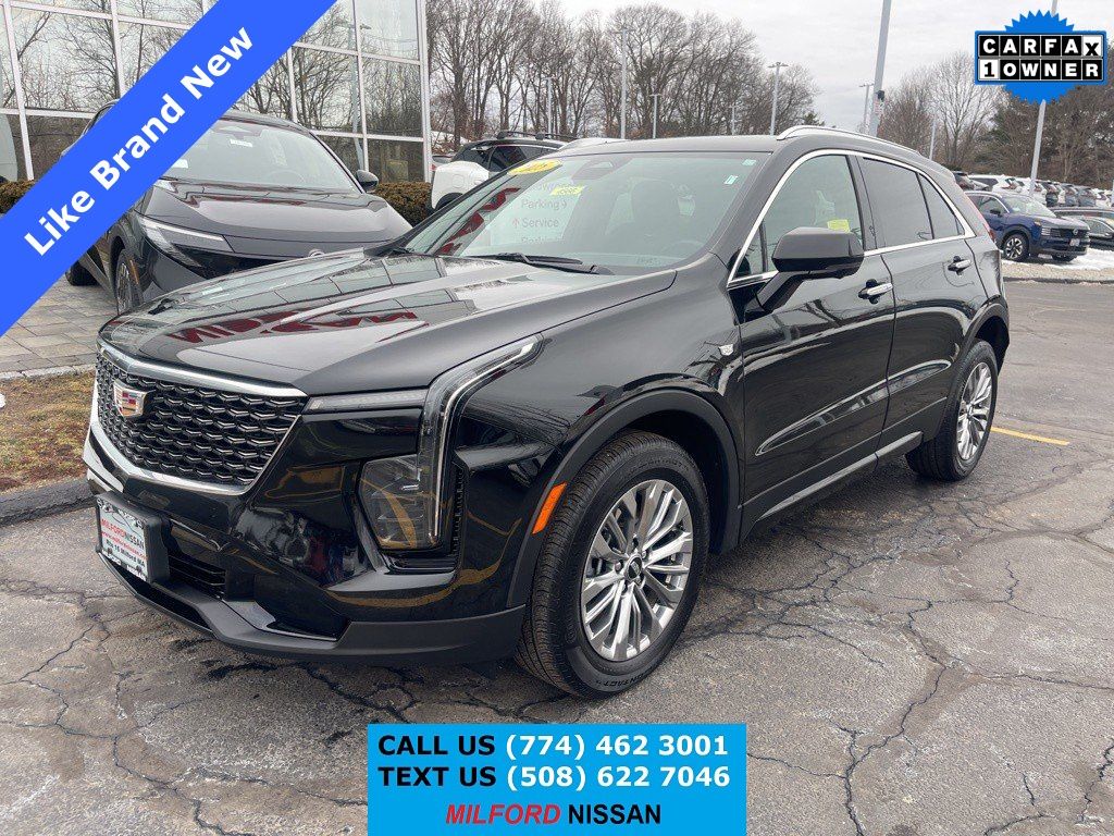 2025 Cadillac XT4 Premium Luxury AWD