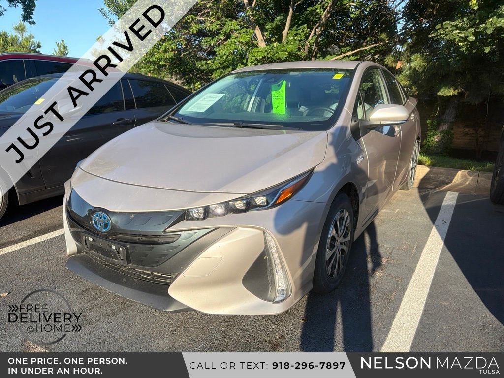 2021 Toyota Prius Prime LE