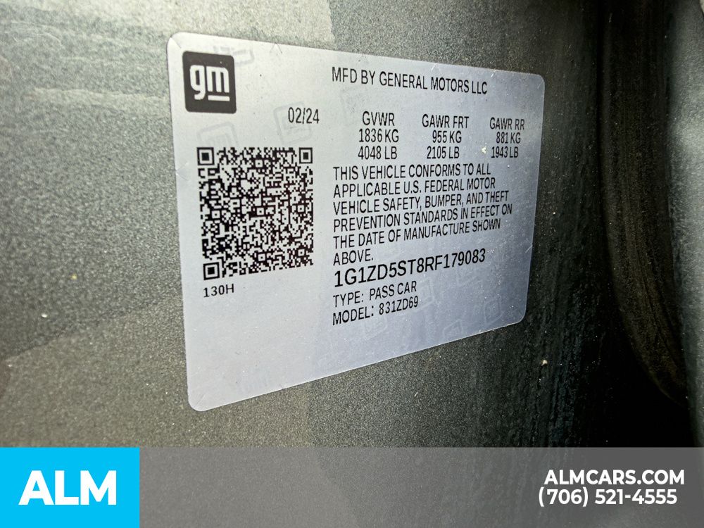 Used 2024 Gray Chevrolet LT image 21