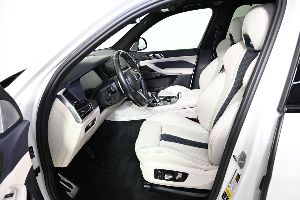 Thumbnail: 2023 BMW X5 - 14