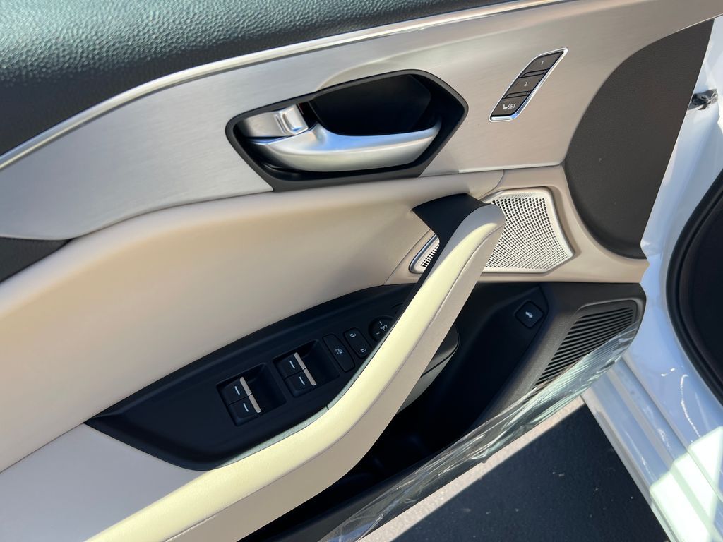 Thumbnail: 2025 Acura TLX - 12