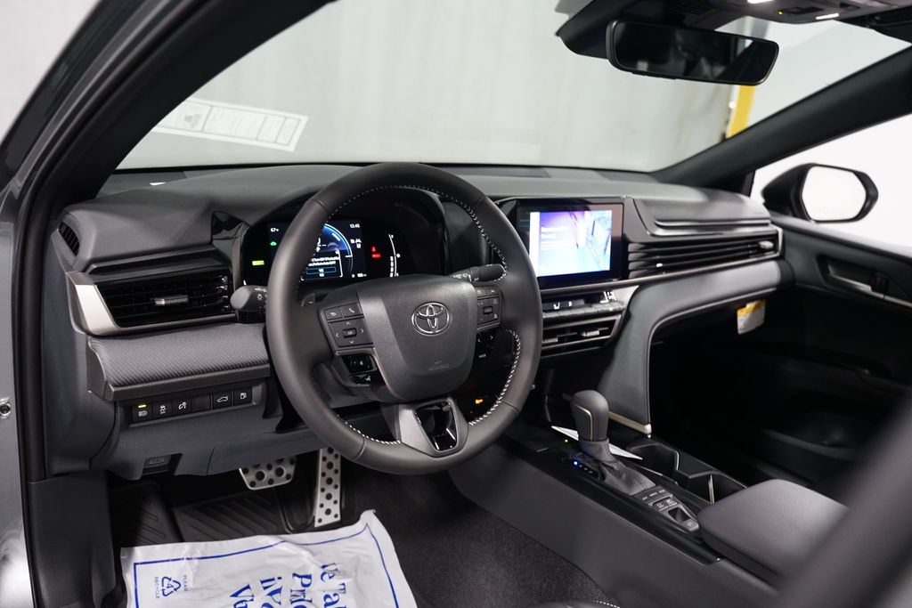 Thumbnail: 2026 Toyota Camry - 11