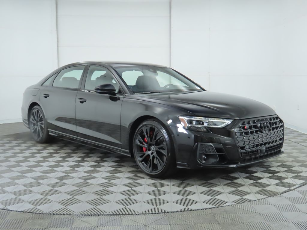 2025 Audi S8 4.0T 3