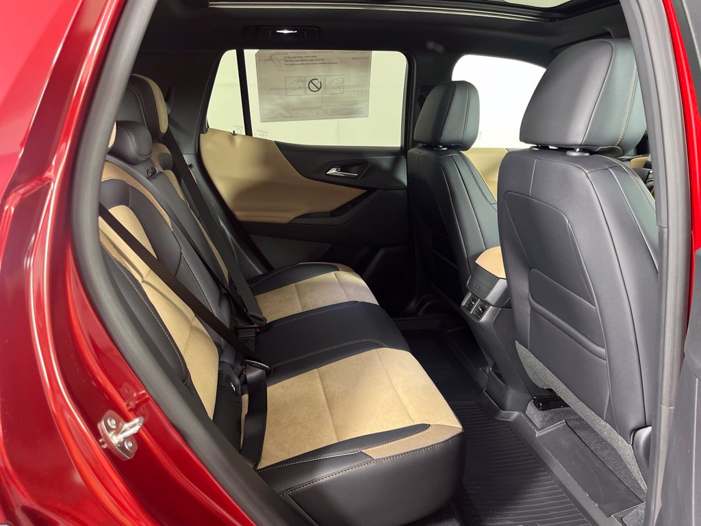 Thumbnail: 2027 Chevrolet Equinox - 12