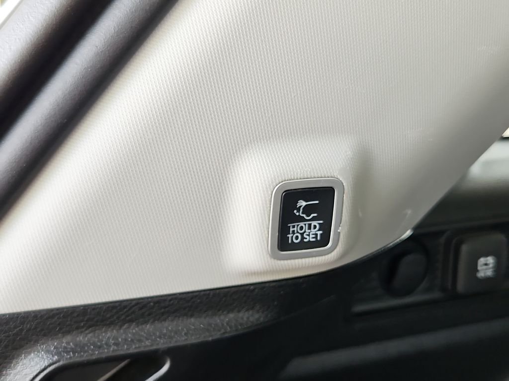 2022 Jeep Grand Cherokee Limited 4WD w/ Nav & Panoramic Sunroof Gray at Jones Ford