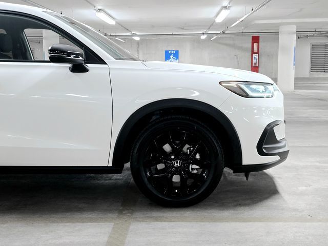 2025 Honda HR-V Sport 35