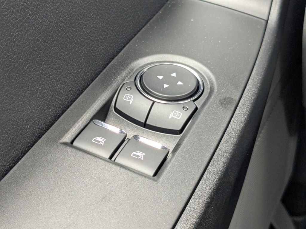 2025 Ford F-550 Chassis XL