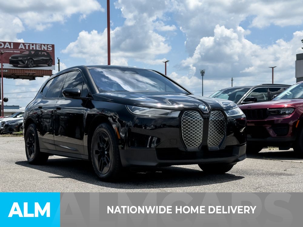 Used 2024 Black BMW xDrive50 image 4