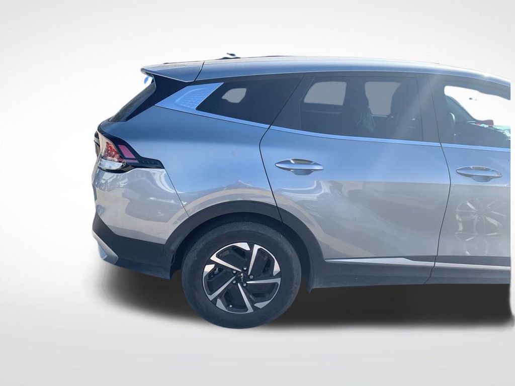 2023 Kia Sportage Hybrid LX 5