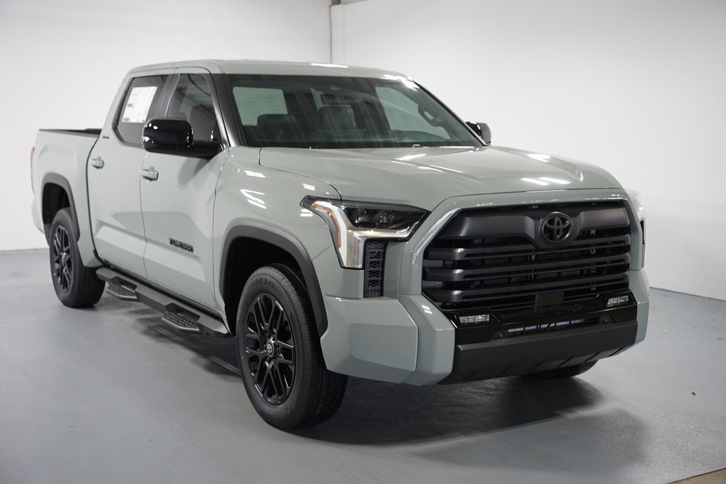 Thumbnail: 2025 Toyota Tundra - 2