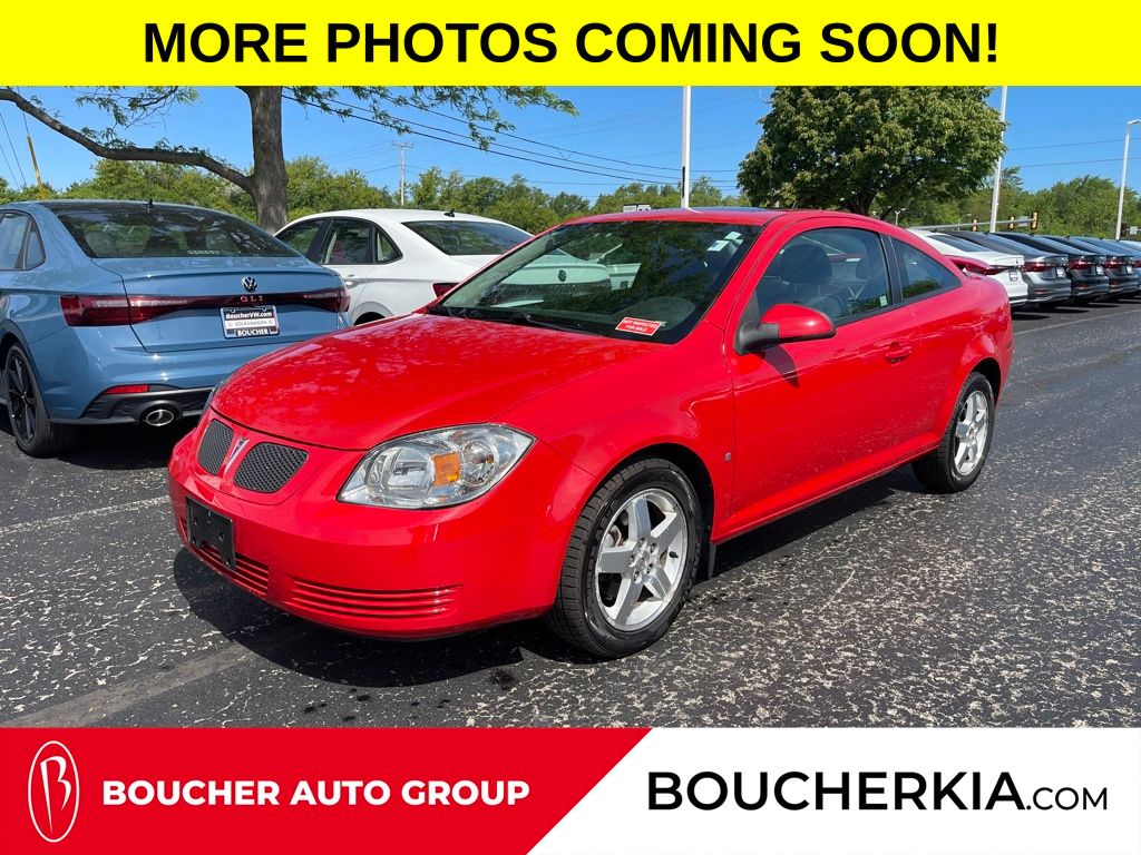 Victory Red 2009 Pontiac G5 Base Coupe Front-Wheel Drive 4-Speed Automatic Overdrive
