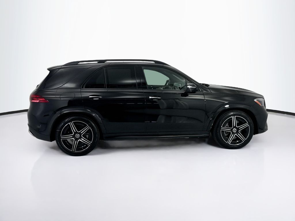 Thumbnail: 2026 Mercedes-Benz GLE - 4