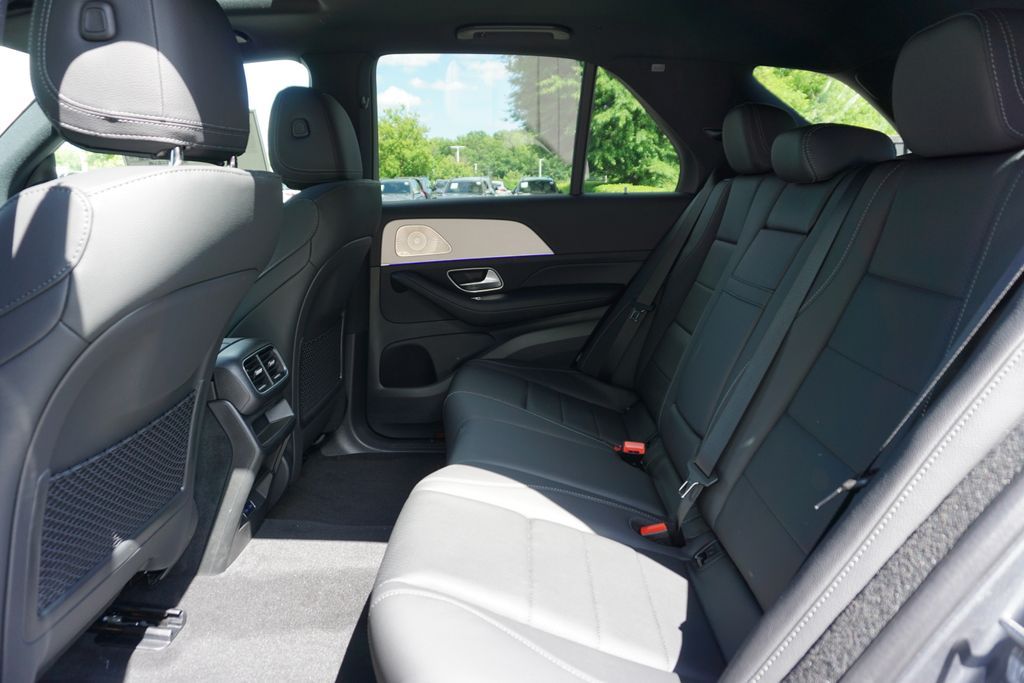 2025 Mercedes-Benz GLE 350 11