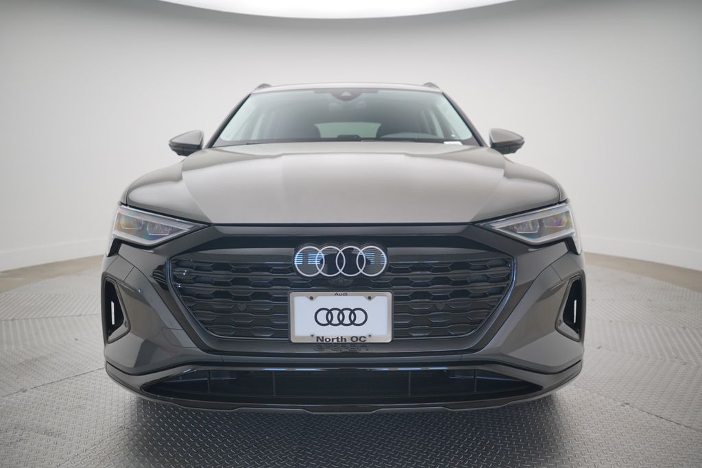 2024 Audi Q8 e-tron  5