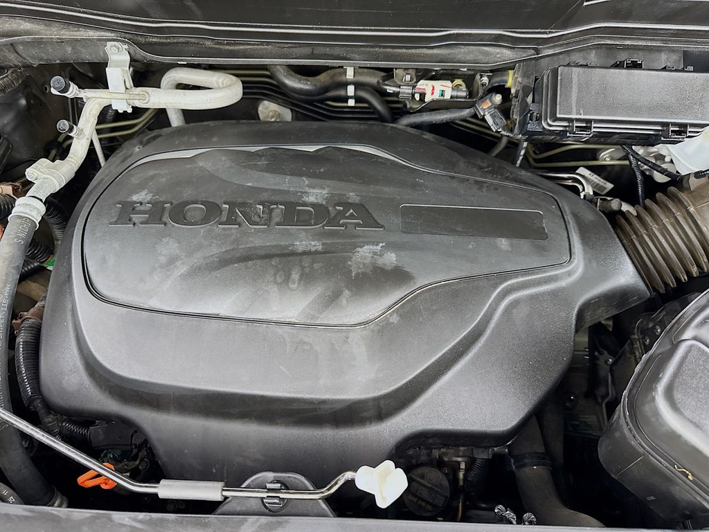 Used Car 2022 Honda Pilot  Special Edition For Sale Under $30,000 In Austin, Texas