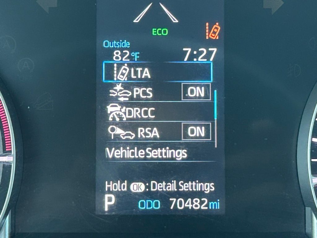 Thumbnail: 2021 Toyota Highlander - 24