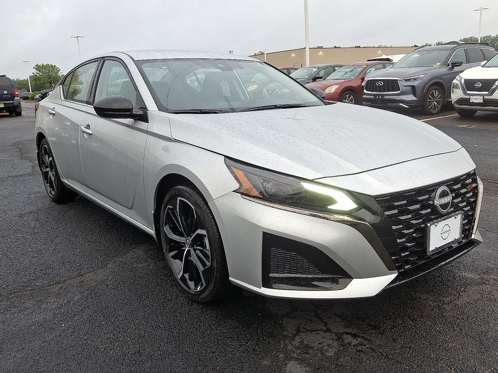 Thumbnail: 2025 Nissan Altima - 2