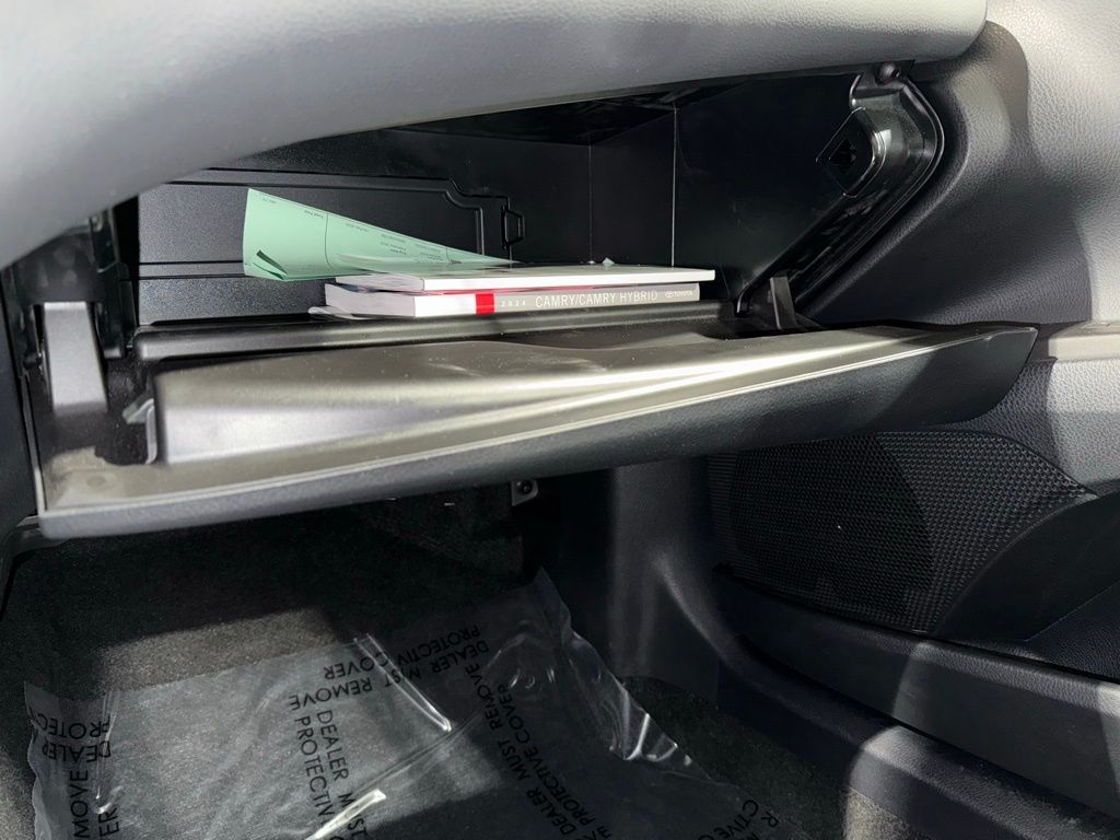 Thumbnail: 2024 Toyota Camry - 26