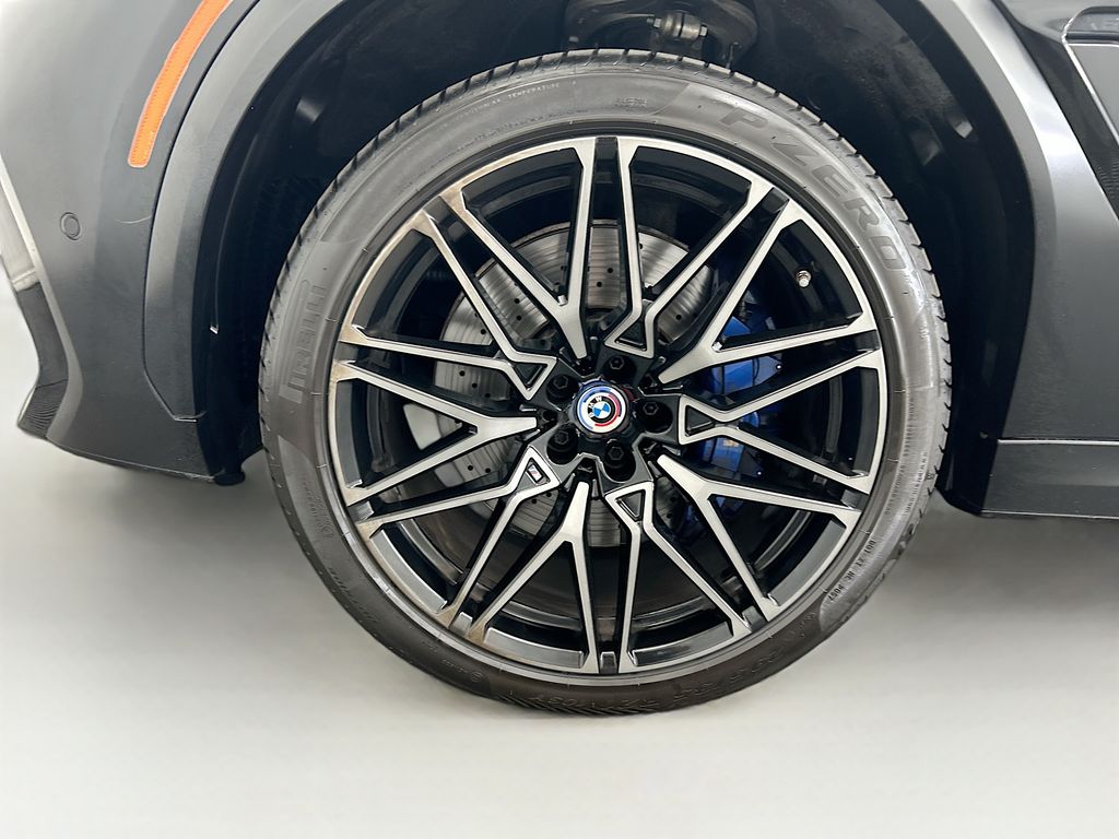 Thumbnail: 2023 BMW X6 - 29