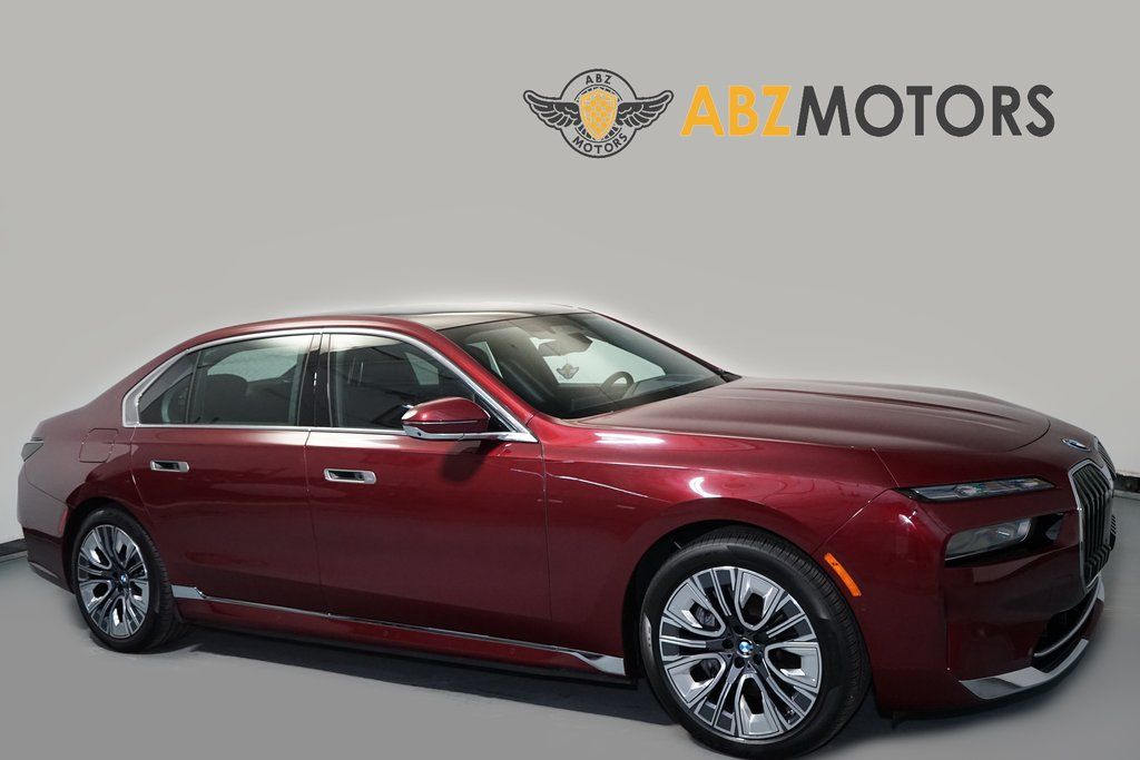 2024 BMW i7 xDrive60 AWD