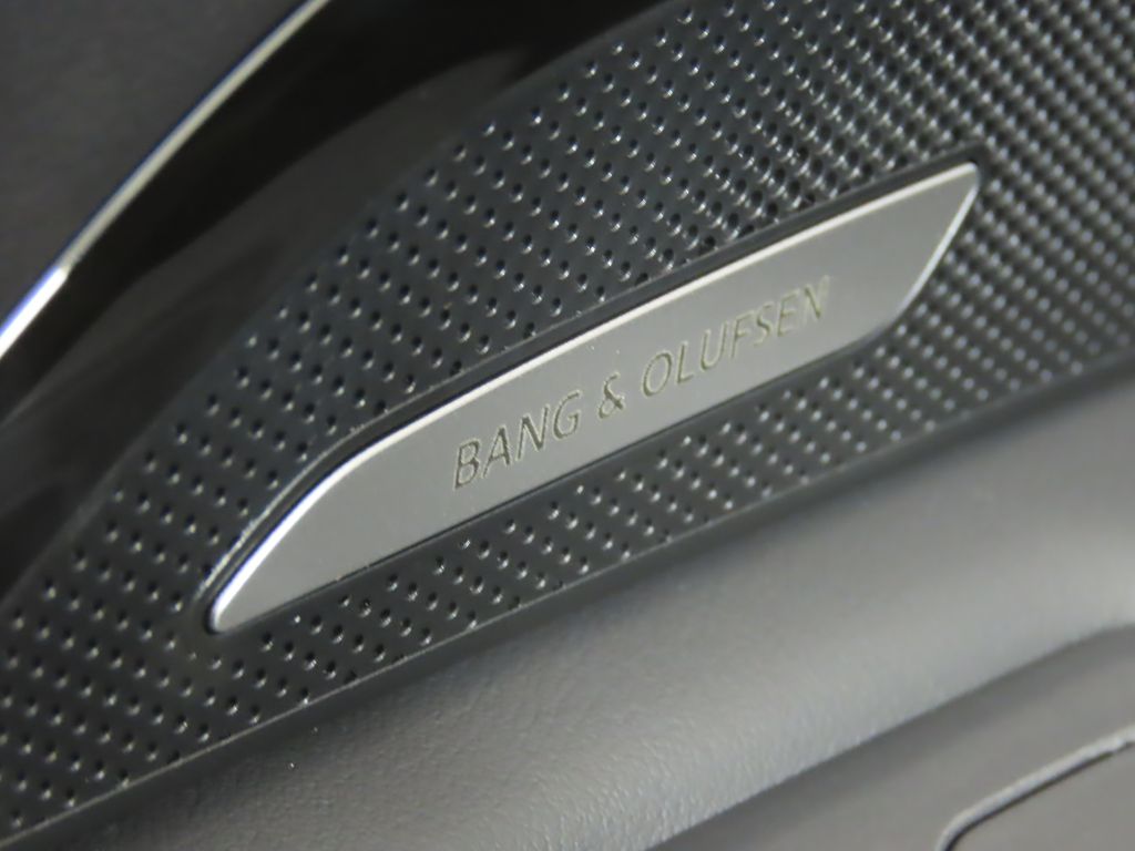 Thumbnail: 2025 Audi Q5 - 27