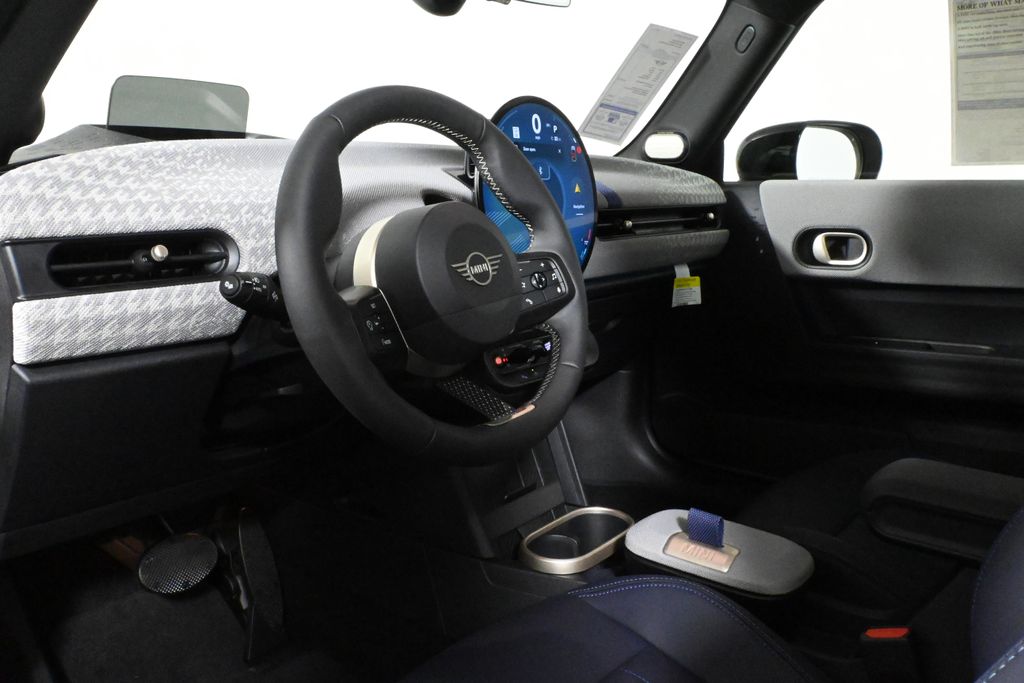 Thumbnail: 2025 MINI Cooper - 15