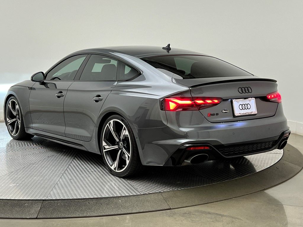Thumbnail: 2021 Audi RS 5 - 4