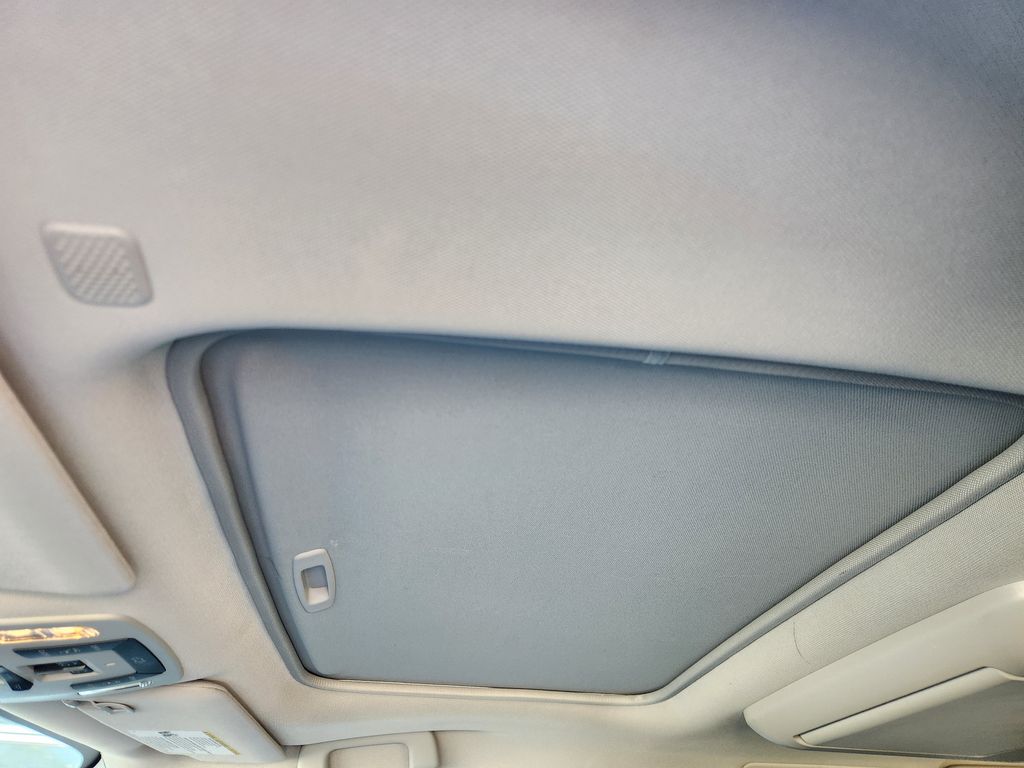 2022 Toyota Sienna Limited Beige at Community Toyota