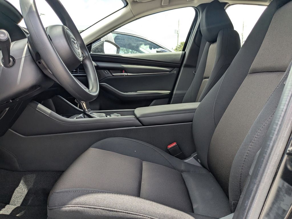 2025 Mazda Mazda3 Sedan 2.5 S