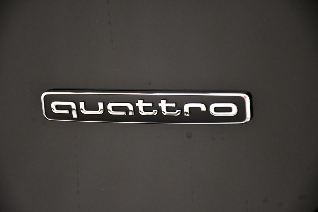 Thumbnail: 2025 Audi A5 - 10