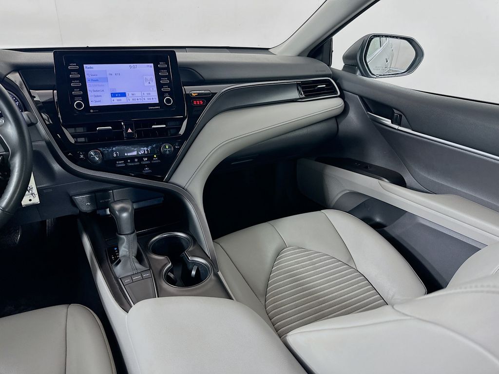 Thumbnail: 2024 Toyota Camry - 22